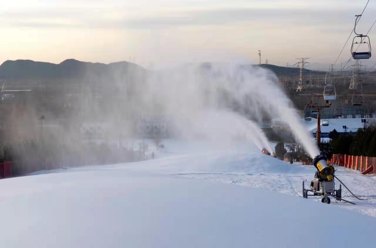 军都山滑雪场2020-2021雪季开业公告(图1)